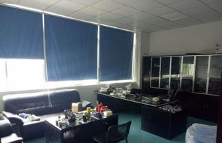 寶安石巖優(yōu)質(zhì)分租寫(xiě)字樓 裝修完善，配套齊全，專為電子產(chǎn)品技術(shù)開(kāi)發(fā)打造